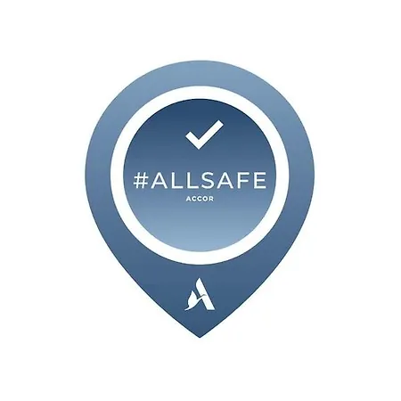 Ibis Sur Centre Les Ports 3*