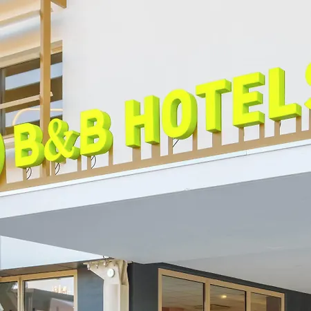 Centre Les Ports Hotel 3*
