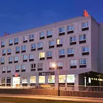 Hotel Centre Les Ports 3*