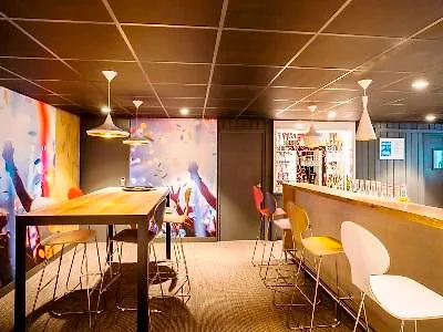 Centre Les Ports Hotel