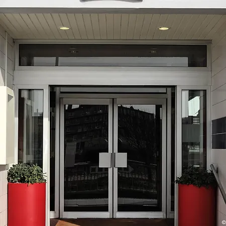 Szálloda Centre Les Ports
