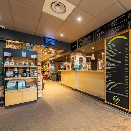 Centre Les Ports Hotel