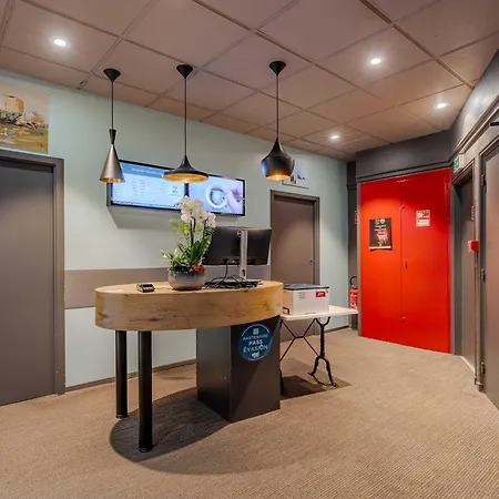 Centre Les Ports Hotell