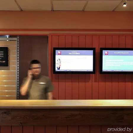 Centre Les Ports Hotell 3*