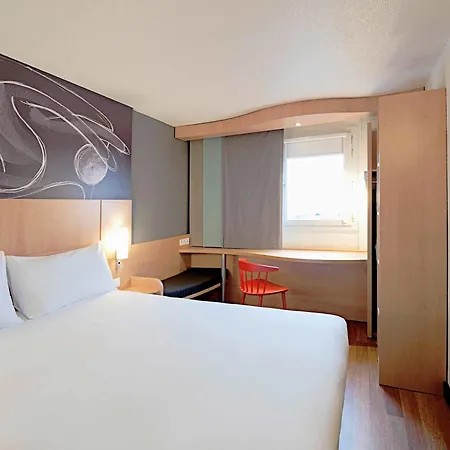 Hotel Centre Les Ports 3*