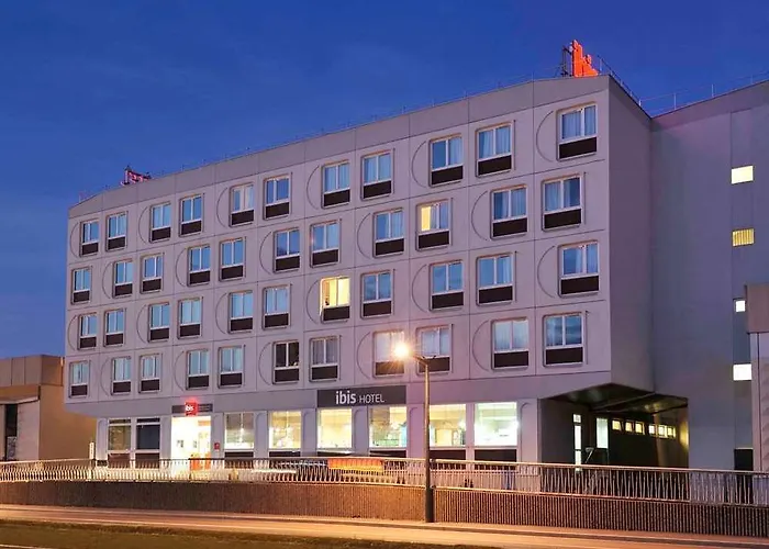 Hotel Centre Les Ports 3*