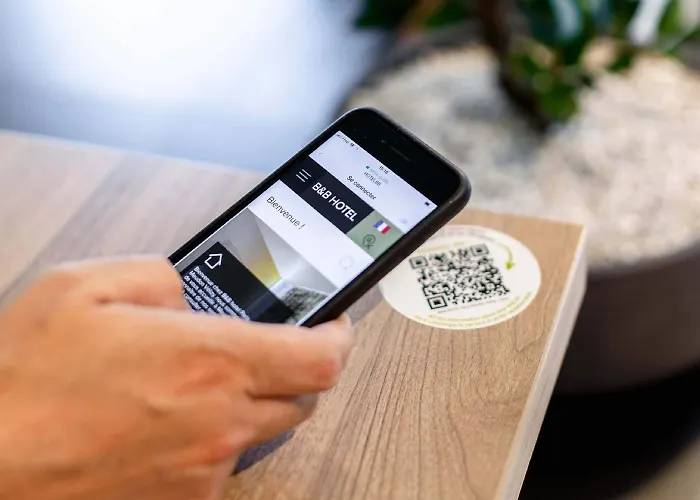 Centre Les Ports Hotel 3*